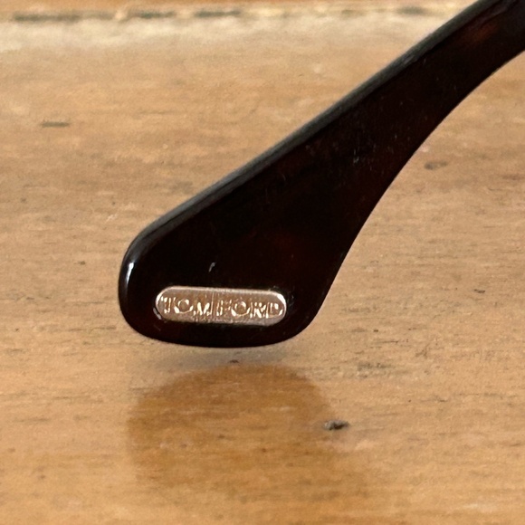 TOM FORD GISELLA SUNGLASSES